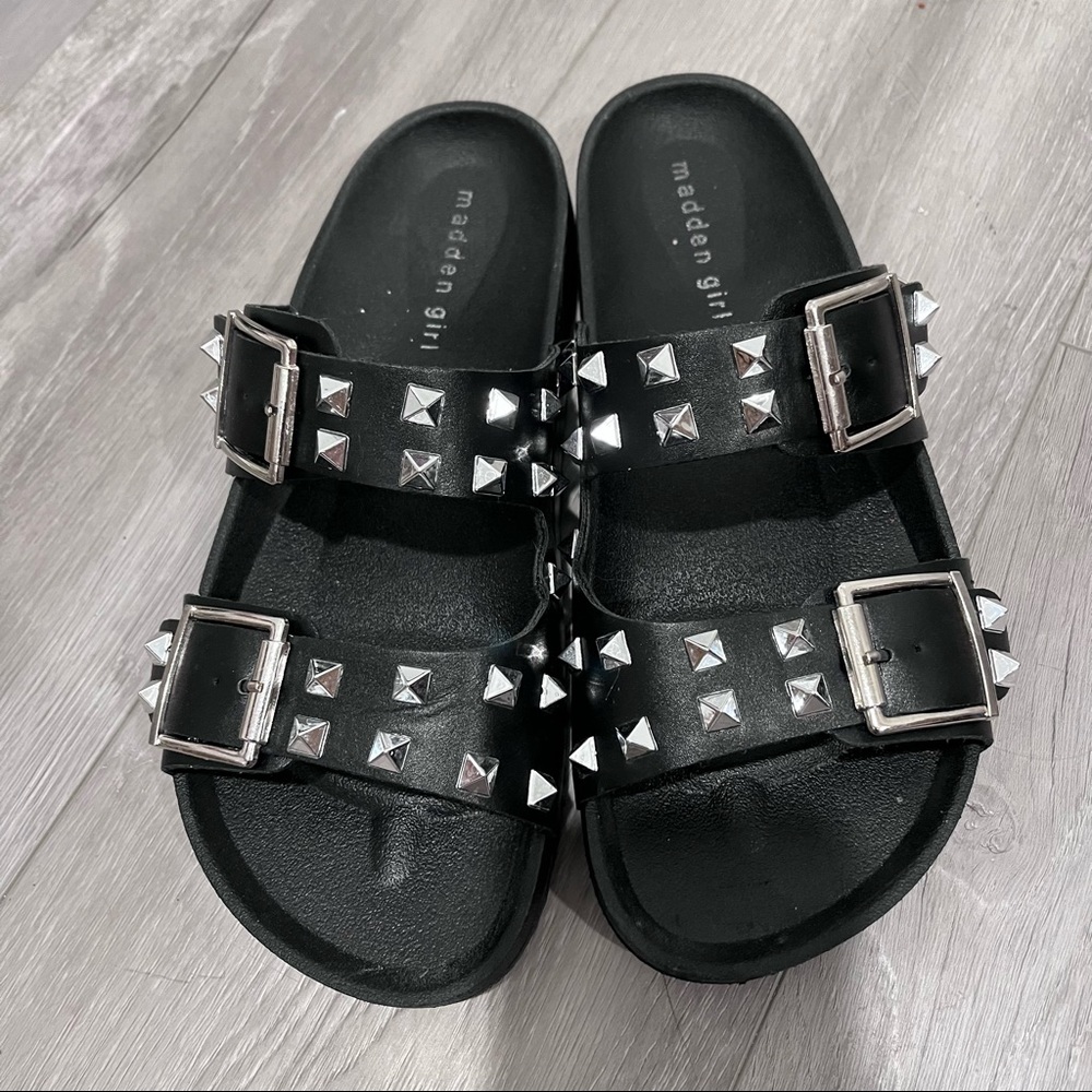 Steve Madden Girl Teddy-P Edgy Black Sandals